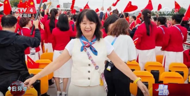 奥运会游泳冠军男中国故事_奥运男子游泳冠军第一人_游泳冠军的故事