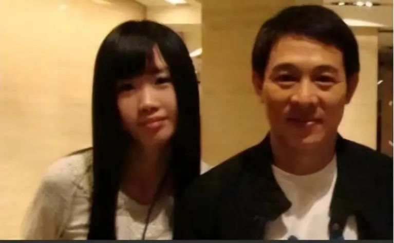足球冠军世界黄秋燕是谁_足球冠军2021黄秋燕女儿_世界足球冠军黄秋燕