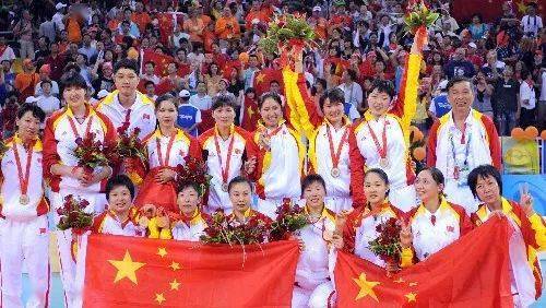 排球篮球规则不同_篮球排球规则图解_篮球排球技巧图解