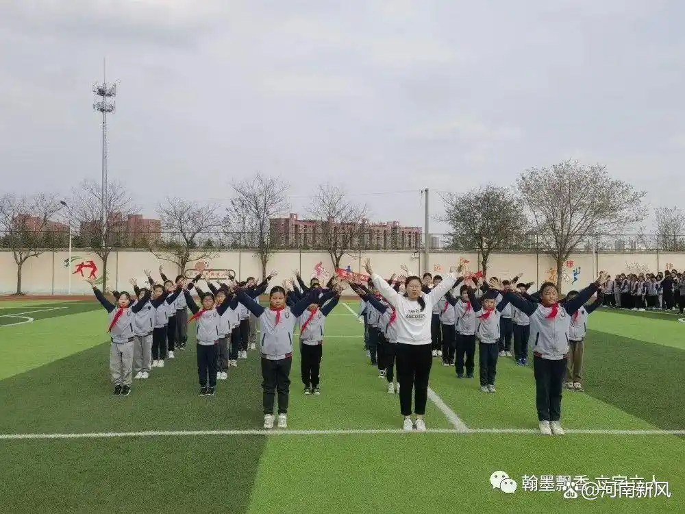 小学新的广播体操_小学生新广播体操视频下载_新编小学生广播体操