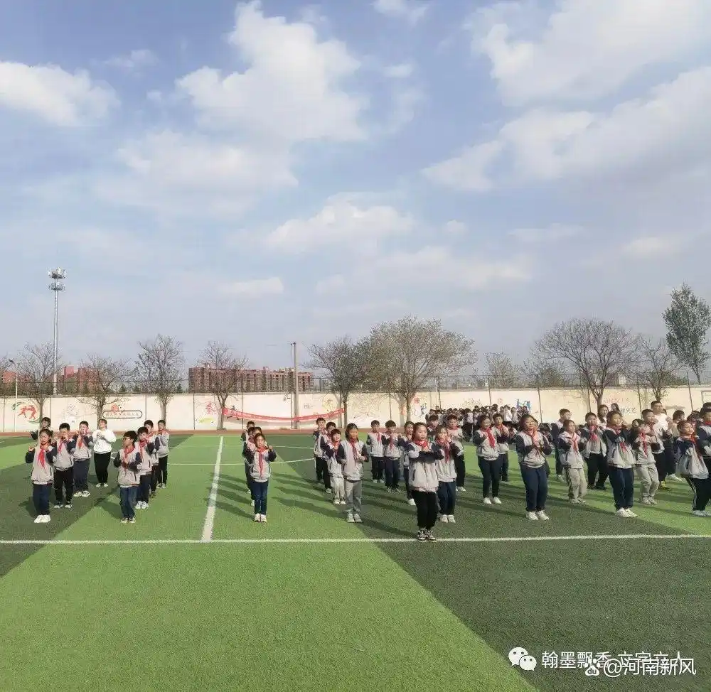 小学生新广播体操视频下载_新编小学生广播体操_小学新的广播体操
