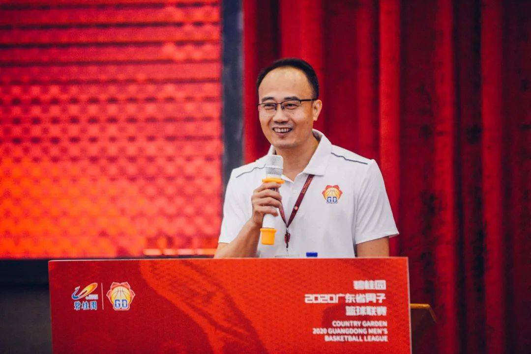 桂林市篮球协会官网_桂林医院篮球联赛冠军名单_桂林篮球队