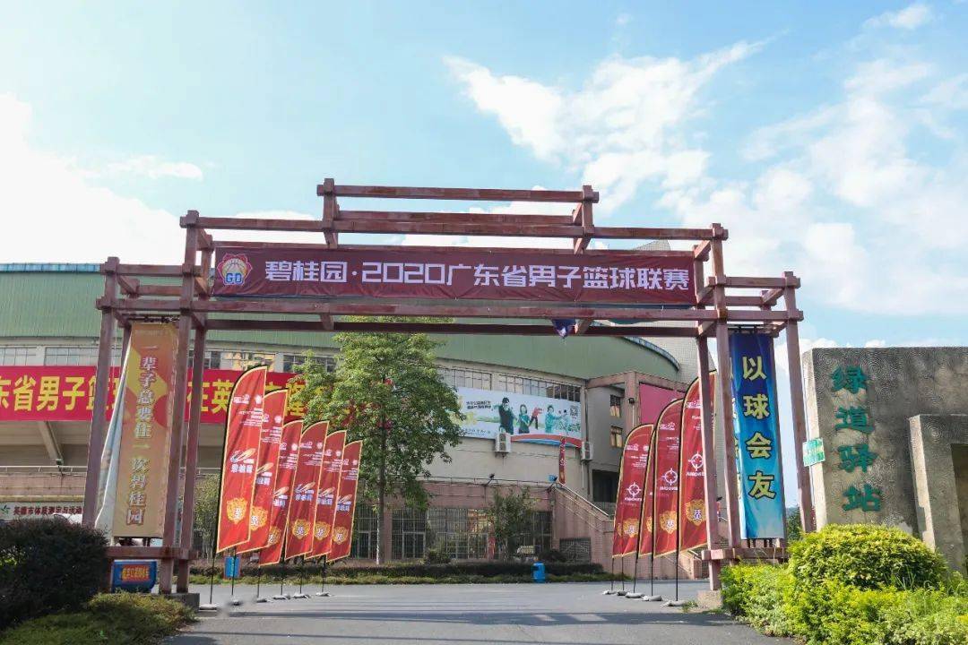 桂林篮球队_桂林医院篮球联赛冠军名单_桂林市篮球协会官网
