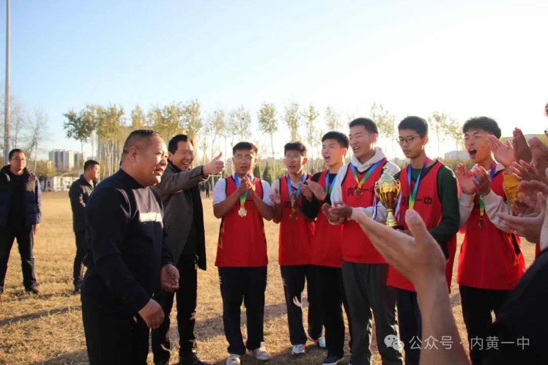 惠州一中篮球队_惠州一中篮球_稔山一中篮球赛冠军是谁