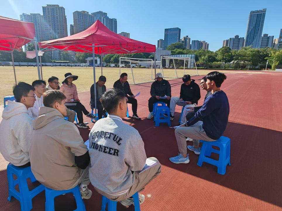 《足球竞赛规则倡导的精神》_足球竞赛规则的精神_足球竞赛规则精神实质